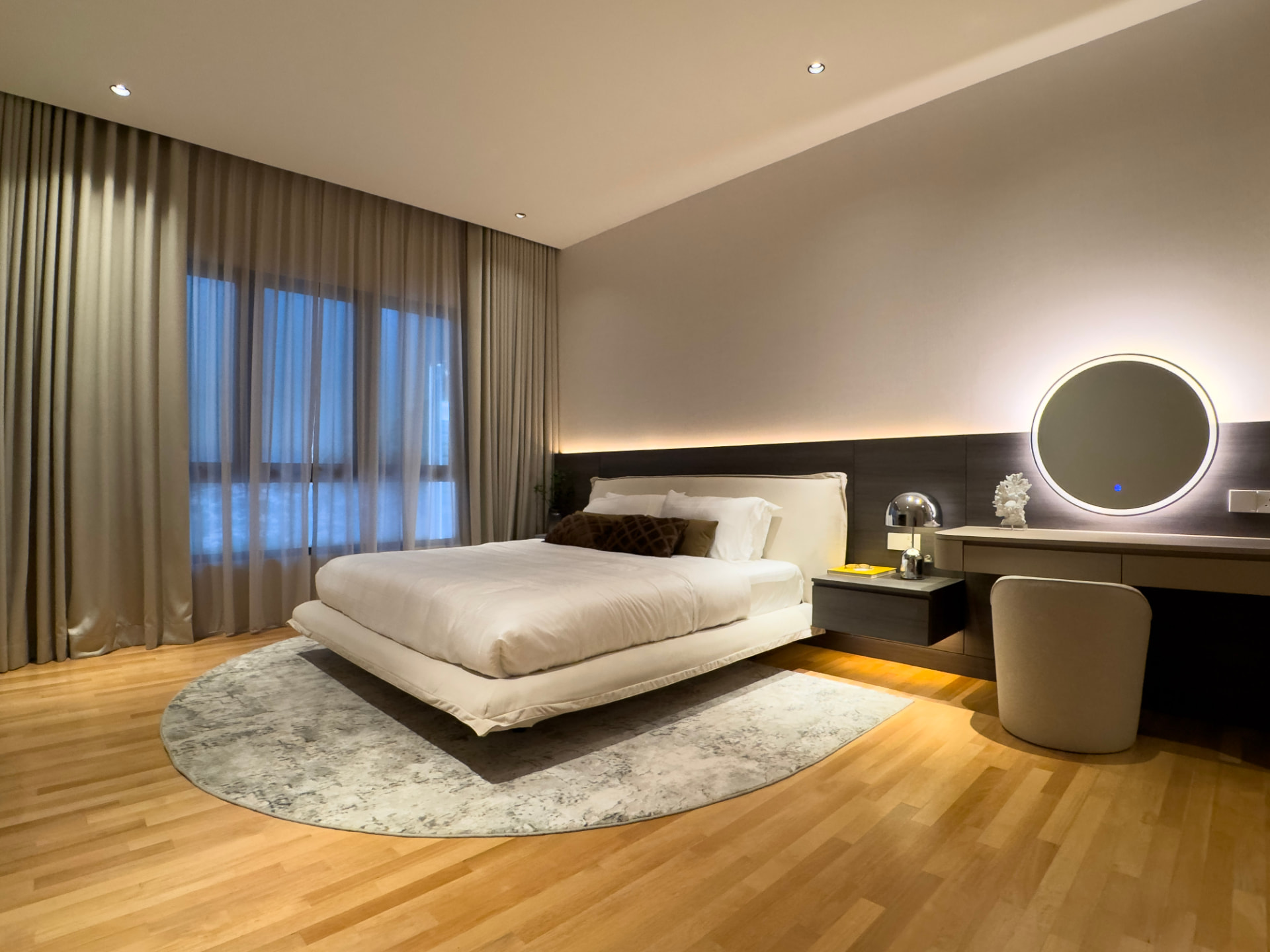 Waterstone showroom master bedroom with vanity